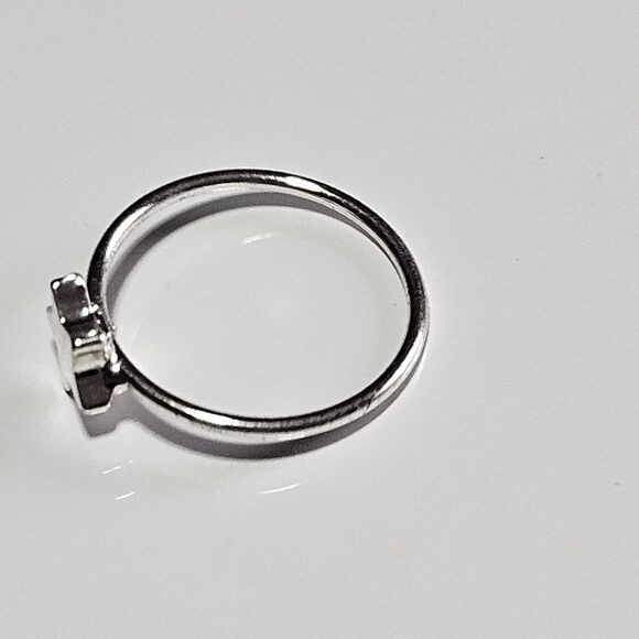 **Sale** Silver Tone Dainty Star Pinky Ring 3.25 - Picture 10 of 13